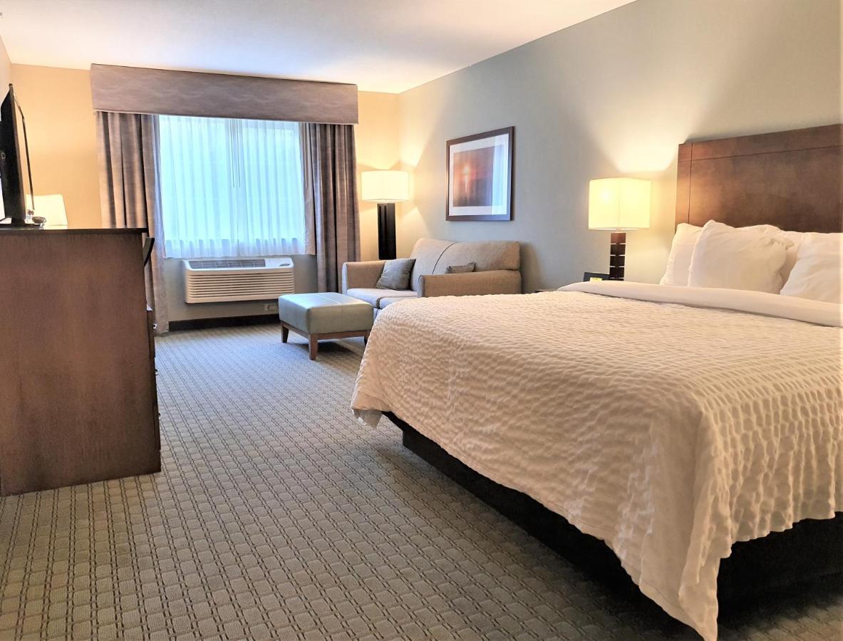 Amerivu Inn And Suites - Chisago City Ngoại thất bức ảnh
