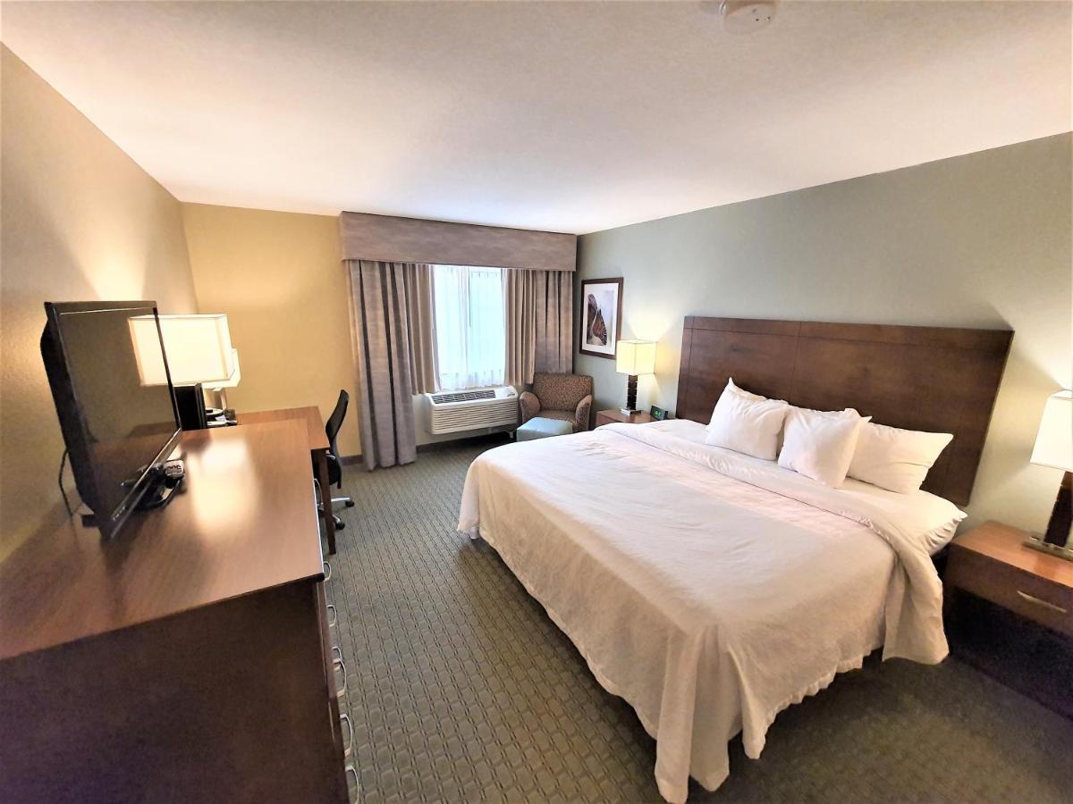Amerivu Inn And Suites - Chisago City Ngoại thất bức ảnh