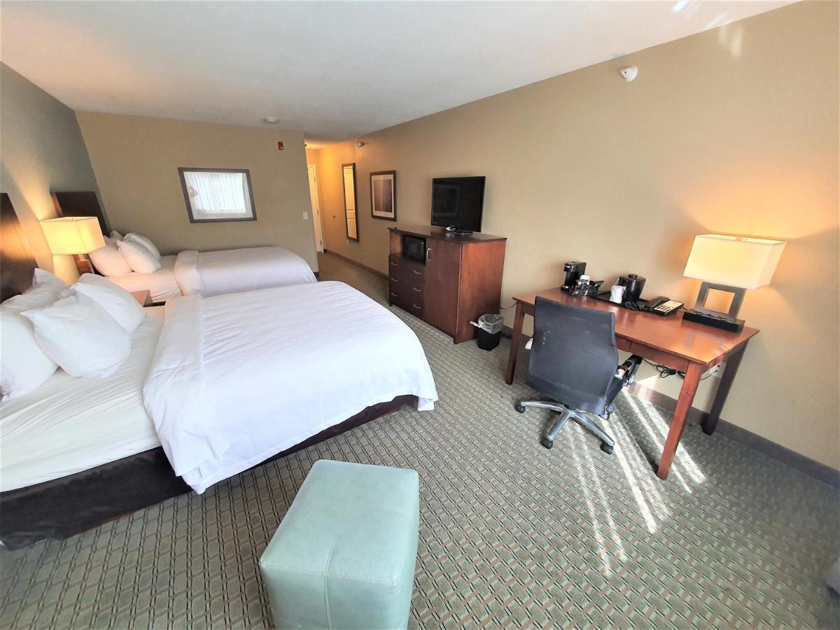 Amerivu Inn And Suites - Chisago City Ngoại thất bức ảnh